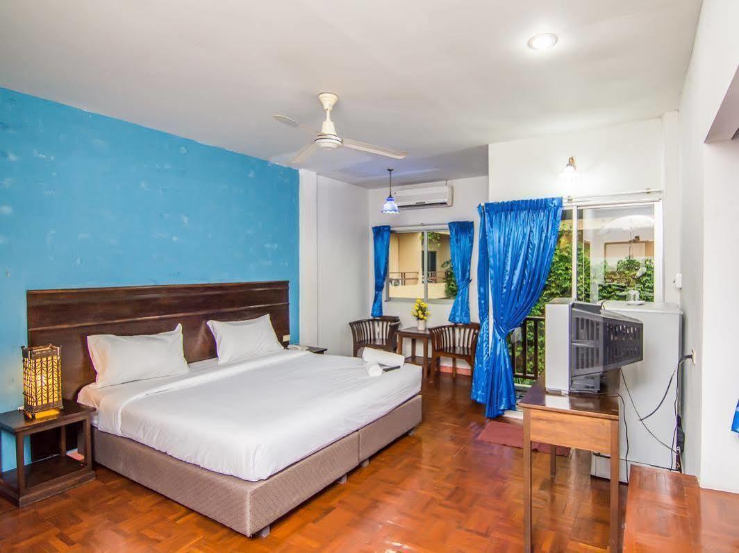 Sutus Court 2 Hotel Патая Екстериор снимка