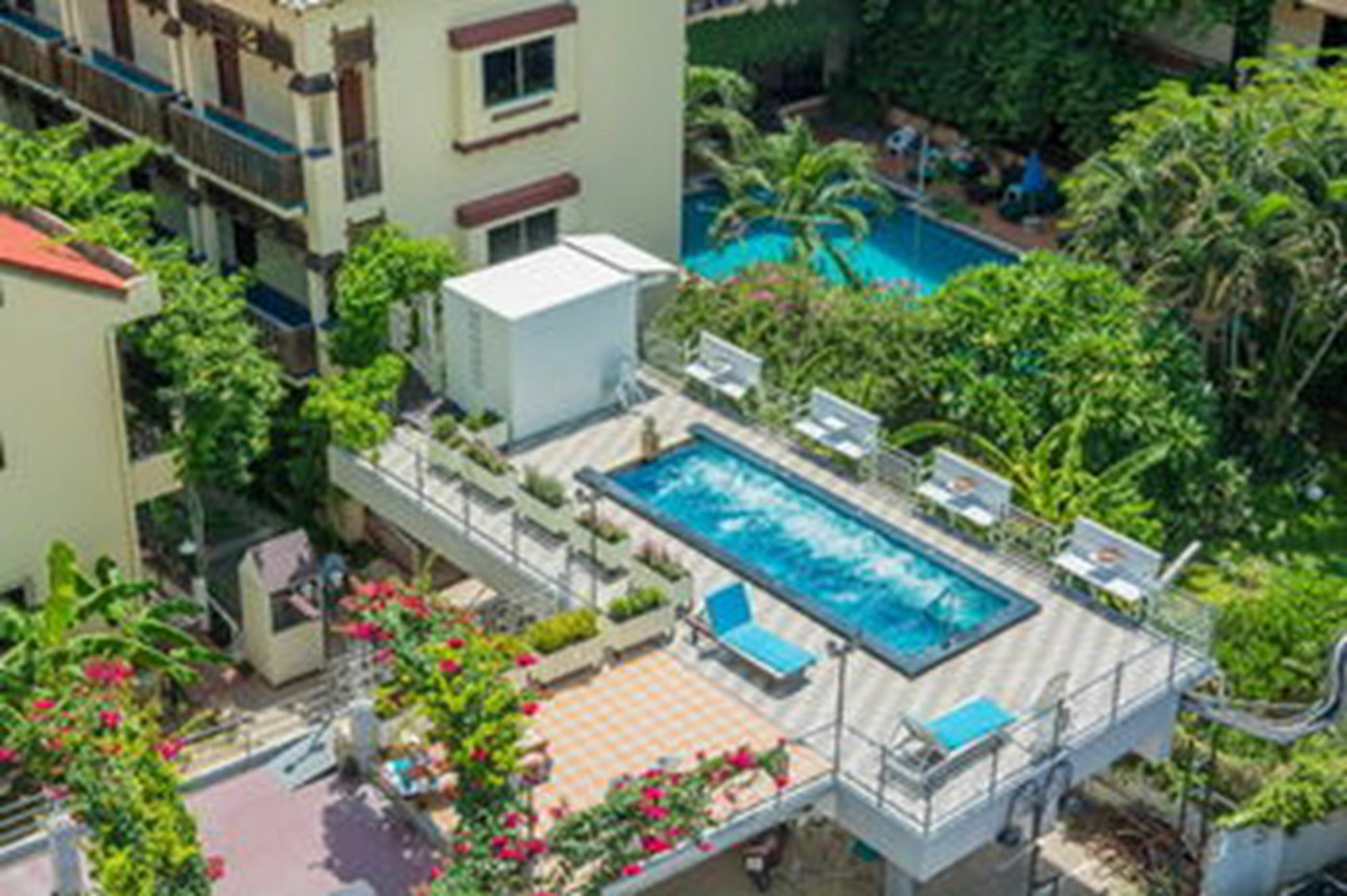 Sutus Court 2 Hotel Патая Екстериор снимка