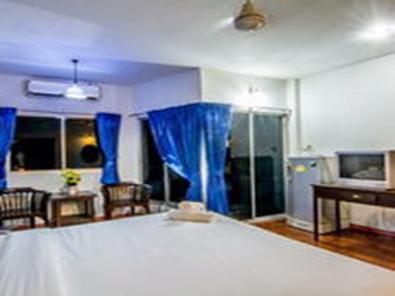 Sutus Court 2 Hotel Патая Екстериор снимка